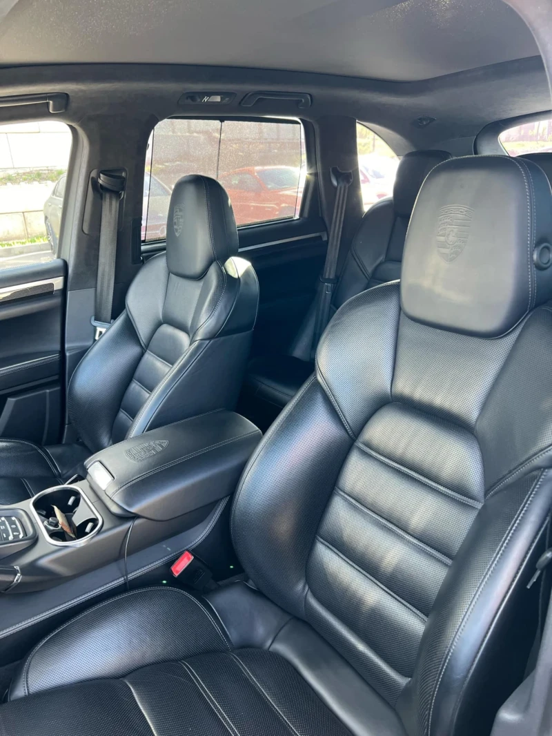 Porsche Cayenne 4.2D 385 FULL , снимка 6 - Автомобили и джипове - 48885639