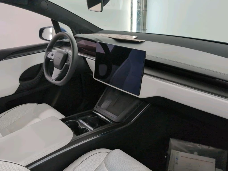 Tesla Model X X PLAID 1020 к.с. Гаранция, само на23 000км, снимка 6 - Автомобили и джипове - 49321097