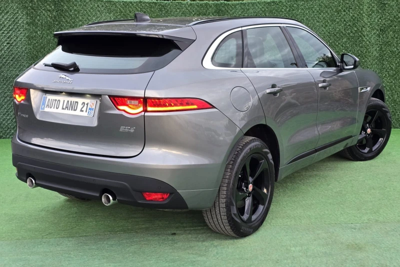 Jaguar F-PACE 3.0d* 300кс* 700hm* R-Sport* AWD* DIGITAL* , снимка 5 - Автомобили и джипове - 51912046