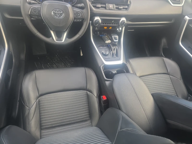 Toyota Rav4 2.5.4х4 222кс, снимка 8 - Автомобили и джипове - 53032299