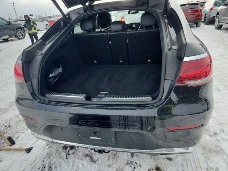 Mercedes-Benz GLC * 300 * CARFAX * БЕЗ ПЪРВОНАЧАЛНА ВНОСКА, снимка 14 - Автомобили и джипове - 53200212