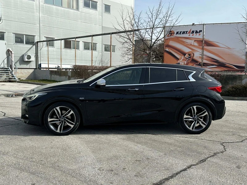 Infiniti Q30 2.0 Turbo Sport AWD, Реални км, снимка 2 - Автомобили и джипове - 53558064