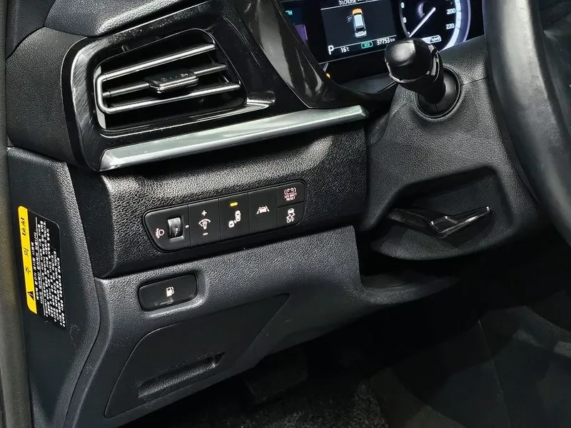 Kia Niro 1.6 Hev Prestige, снимка 16 - Автомобили и джипове - 56000621