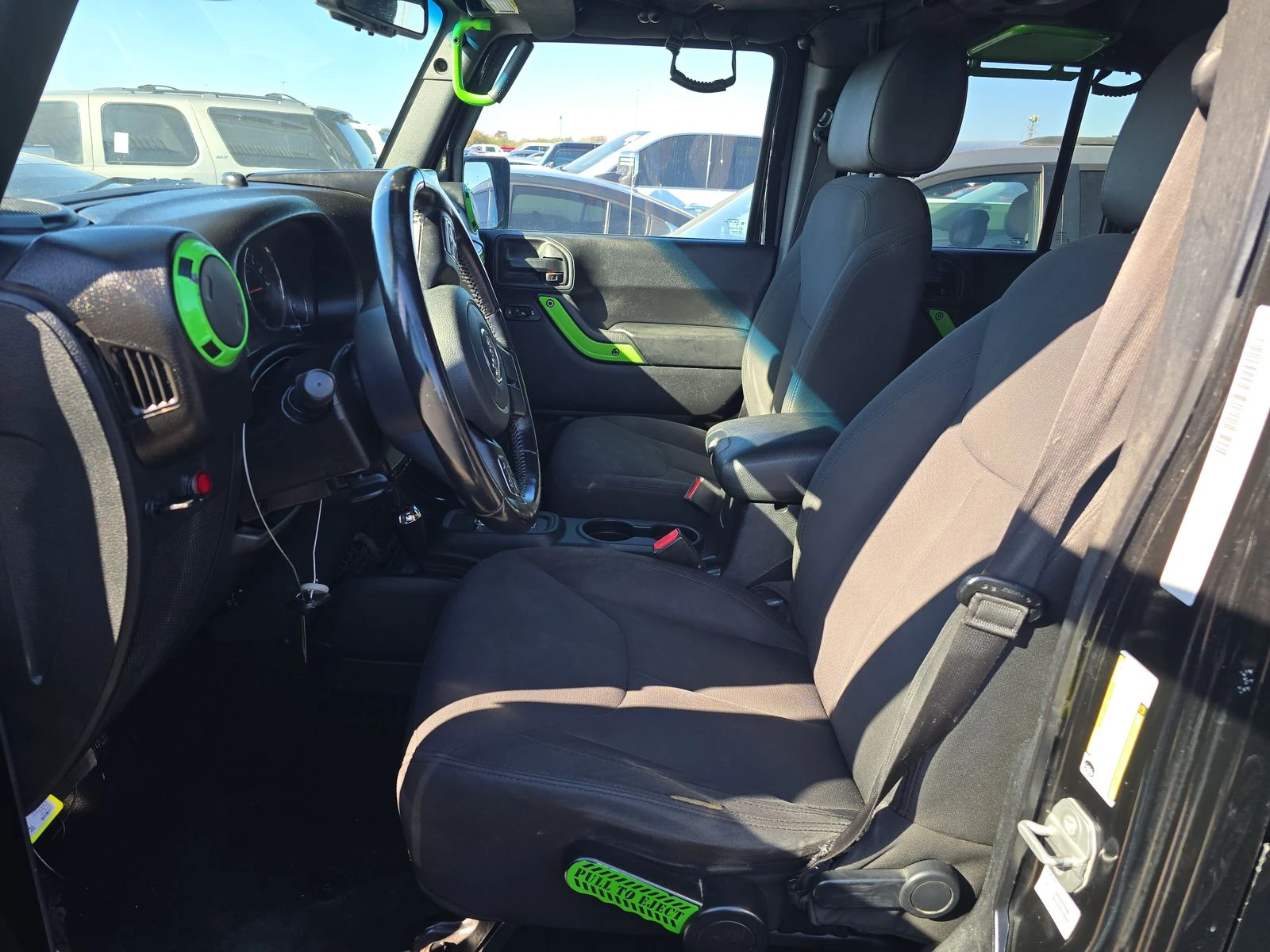 Jeep Wrangler Unlimited Sport SAVAGE EDITION 3xTV - изображение 8