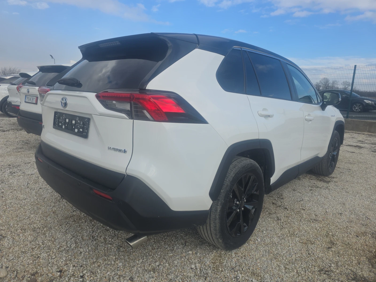 Toyota Rav4 2.5.4х4 222кс - изображение 5