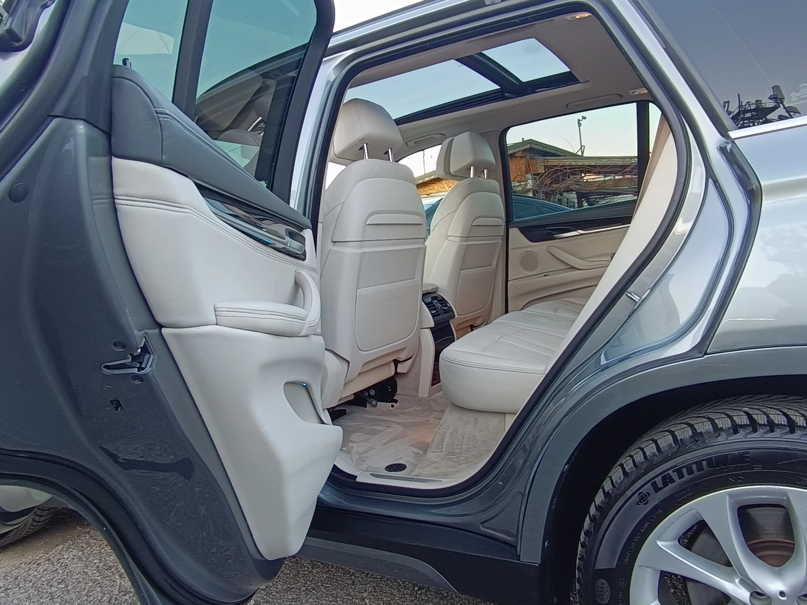 BMW X5 4.0d-313к.с.! 185600км!!! ШВЕЙЦАРИЯ !!  - изображение 7