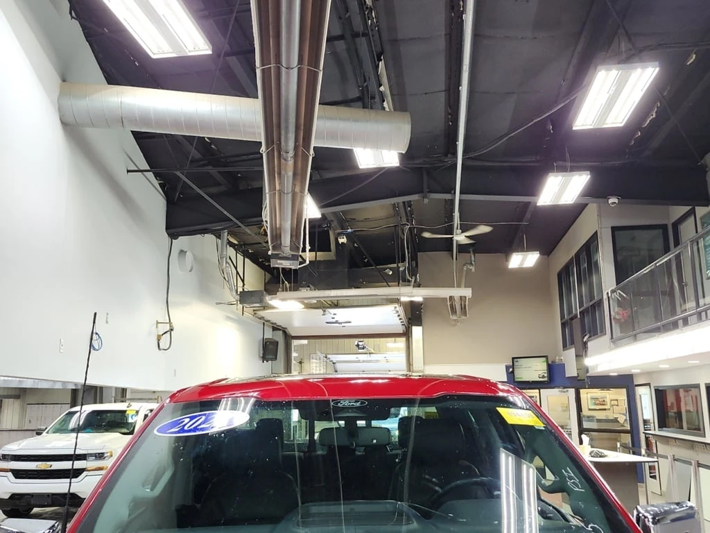 Ford F150 * LARIAT CREW CAB SHORT BED * ОТ ПРЕДСТАВИТЕЛСТВО - изображение 6