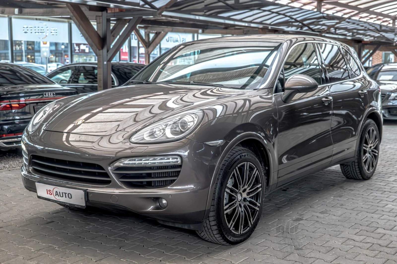 Porsche Cayenne 4.2TDI/PDLS/PCM/Камера/Подгрев/Панорама/Side Assis - изображение 3