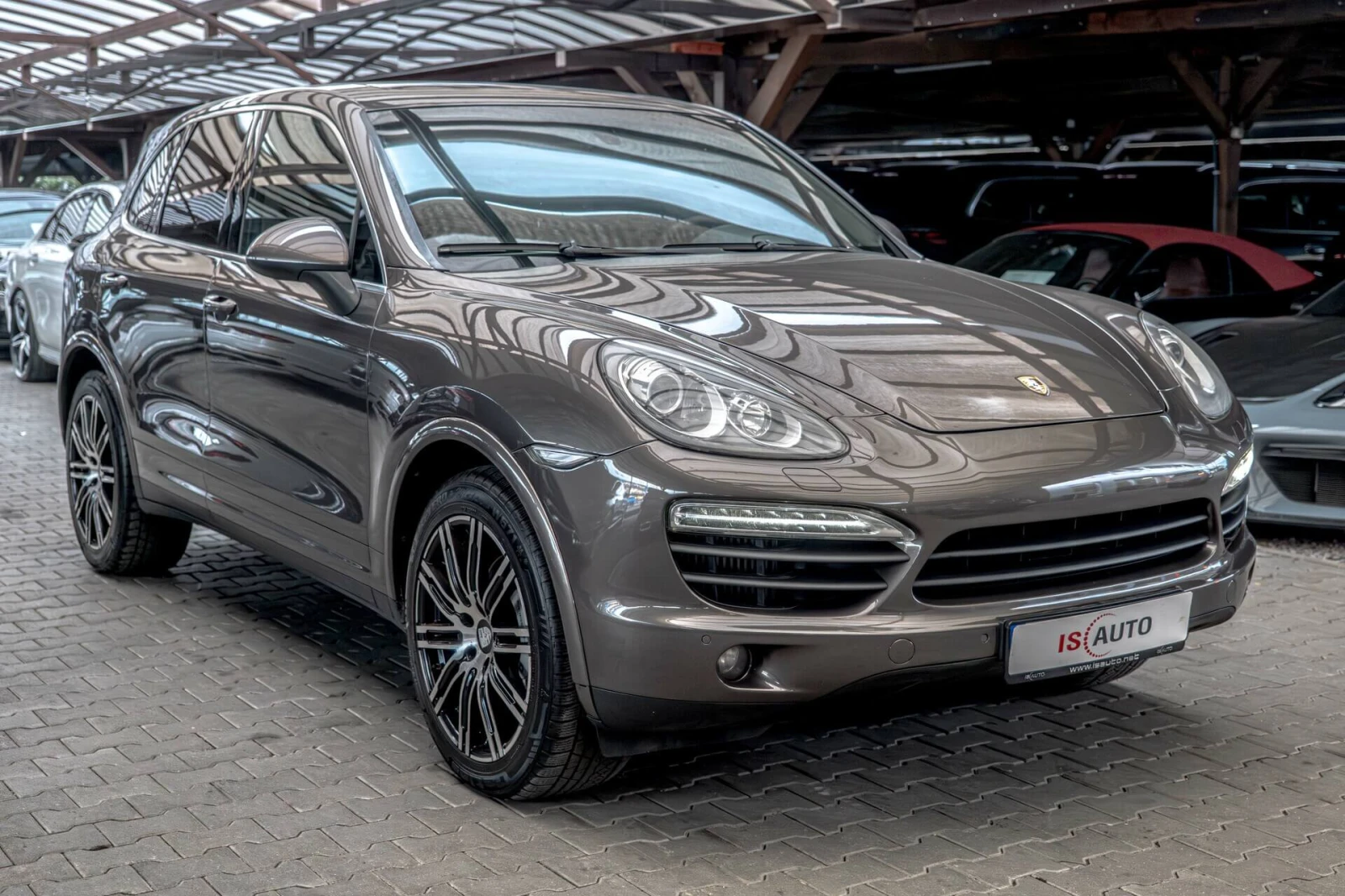 Porsche Cayenne 4.2TDI/PDLS/PCM/Камера/Подгрев/Панорама/Side Assis - изображение 2