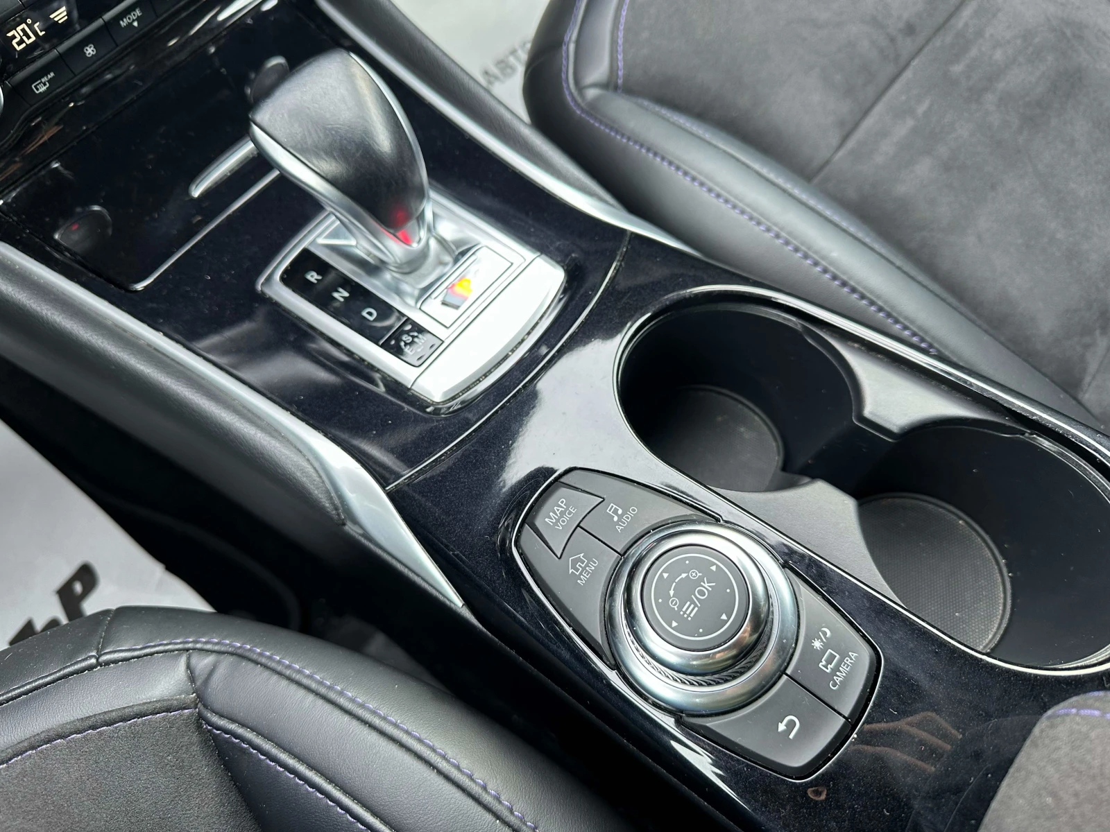 Infiniti Q30 2.0 Turbo Sport AWD, ������ �� | Mobile.bg � ����������� 11