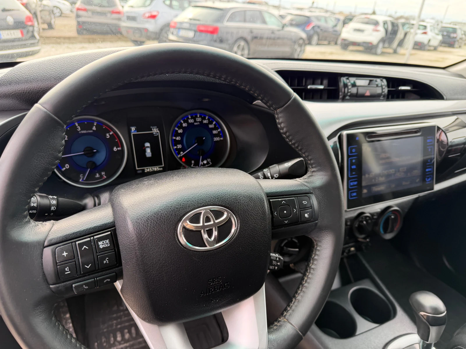 Toyota Hilux 2.4 d4d Avtomat  - изображение 9