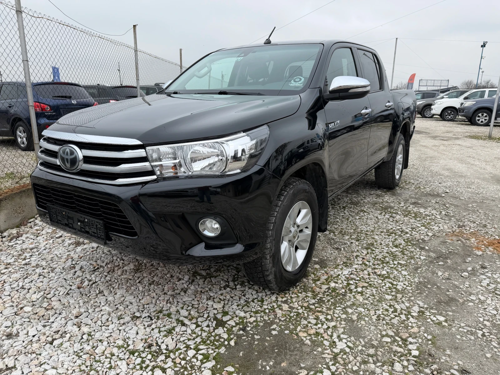 Toyota Hilux 2.4 d4d Avtomat  | Mobile.bg � ����������� 13