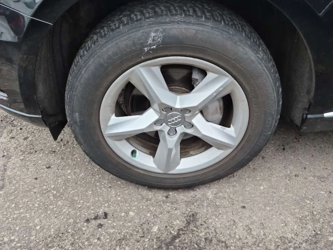 Audi Q5 * 2.0T KOMFORT * CARFAX * 2 КЛЮЧА, снимка 6 - Автомобили и джипове - 53831473