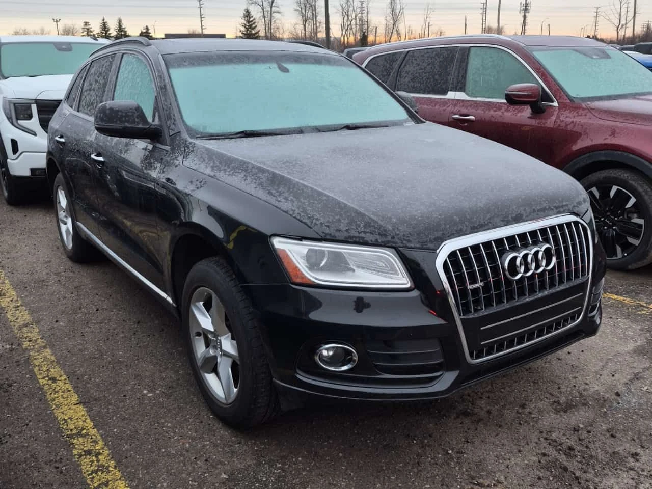 Audi Q5 * 2.0T KOMFORT * CARFAX * 2 КЛЮЧА, снимка 2 - Автомобили и джипове - 53831473