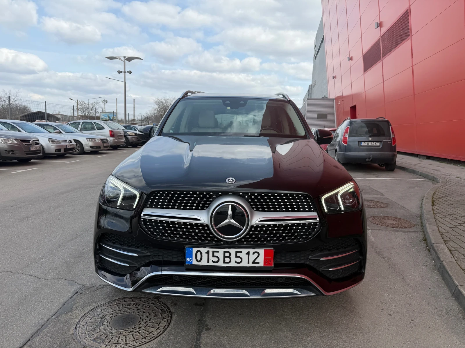 Mercedes-Benz GLE 350 AMG* ГАРАНЦИЯ* ПАНОРАМА, снимка 3 - Автомобили и джипове - 54205194
