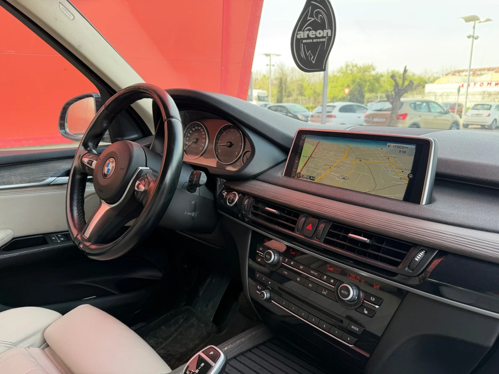 BMW X5 * 30d* Sport* LASSER* БАРТЕР, снимка 9 - Автомобили и джипове - 54205194
