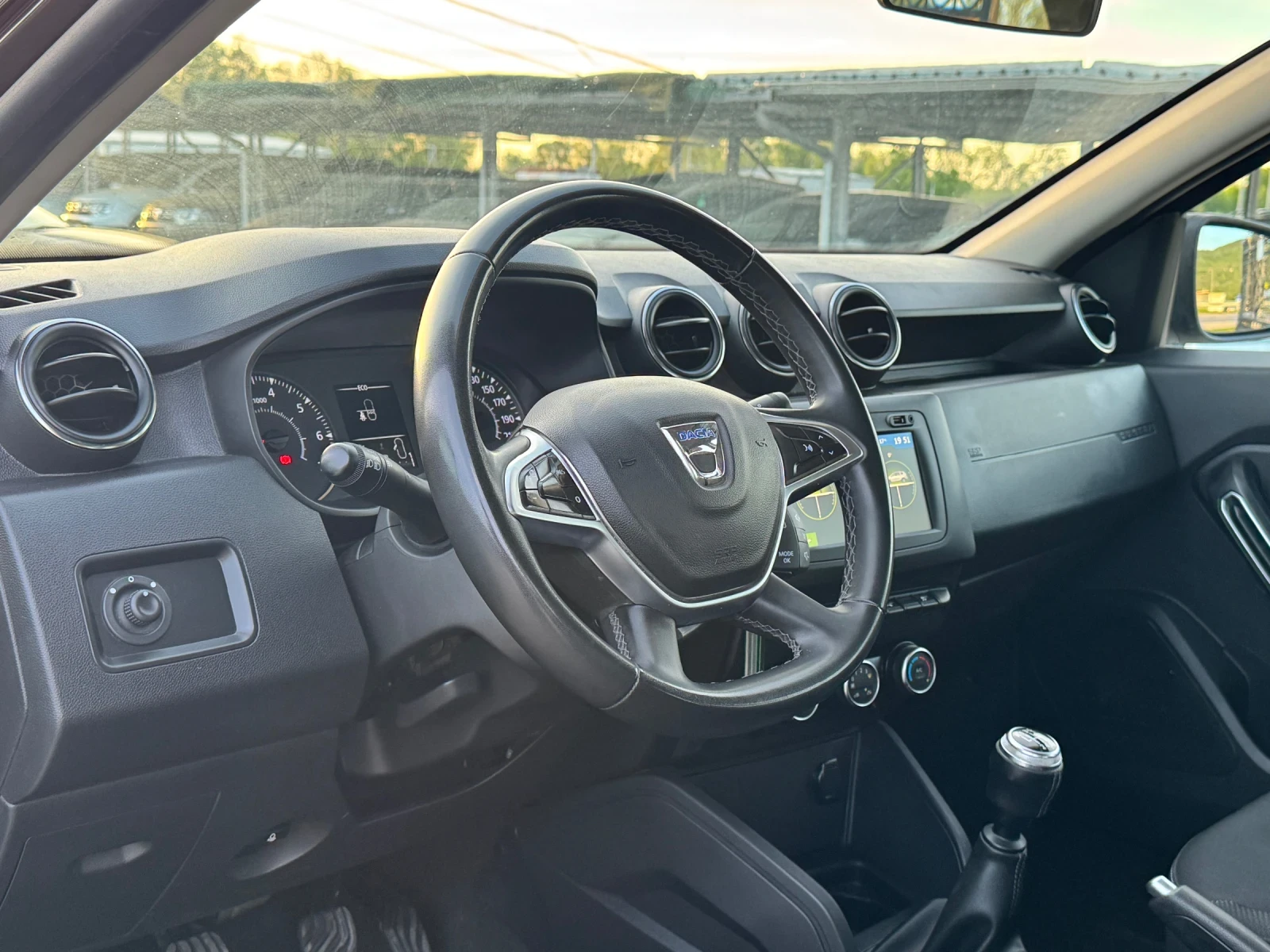 Dacia Duster 1.5DCI 4x4 ������ | Mobile.bg � ����������� 10