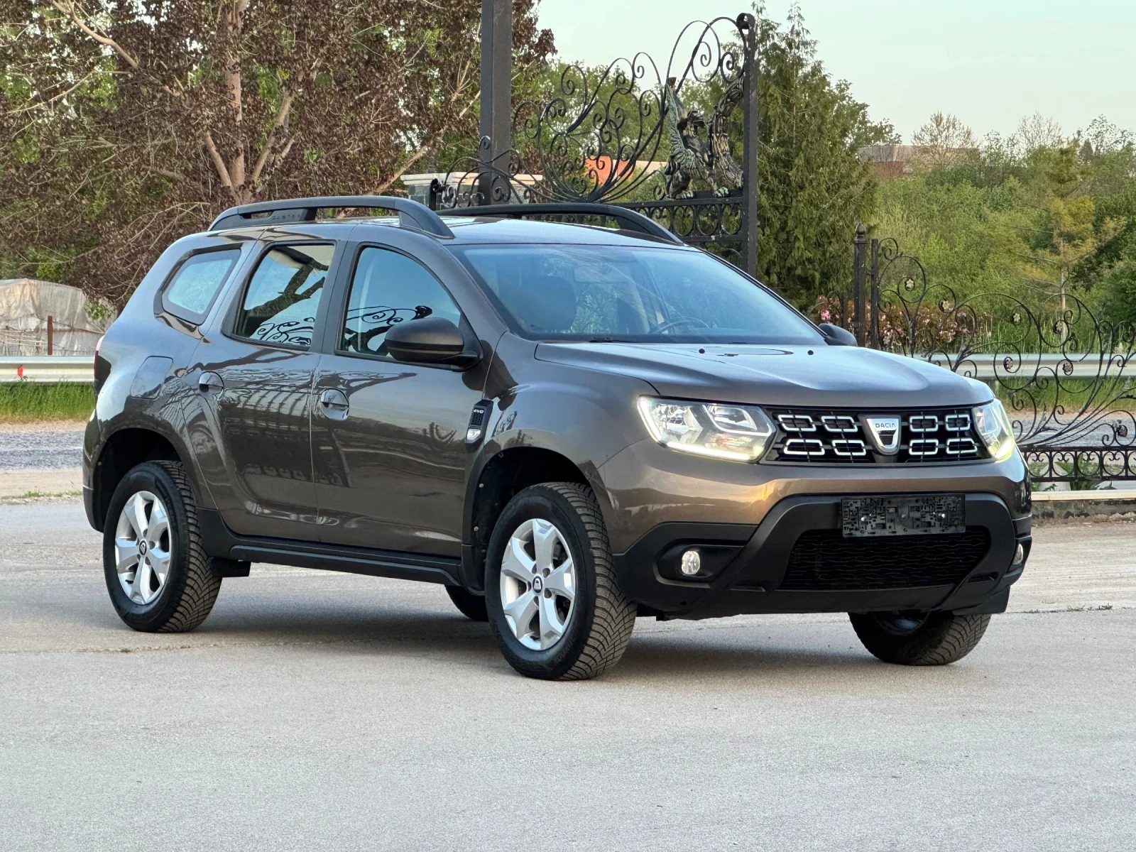Dacia Duster 1.5DCI 4x4 ������ | Mobile.bg � ����������� 4