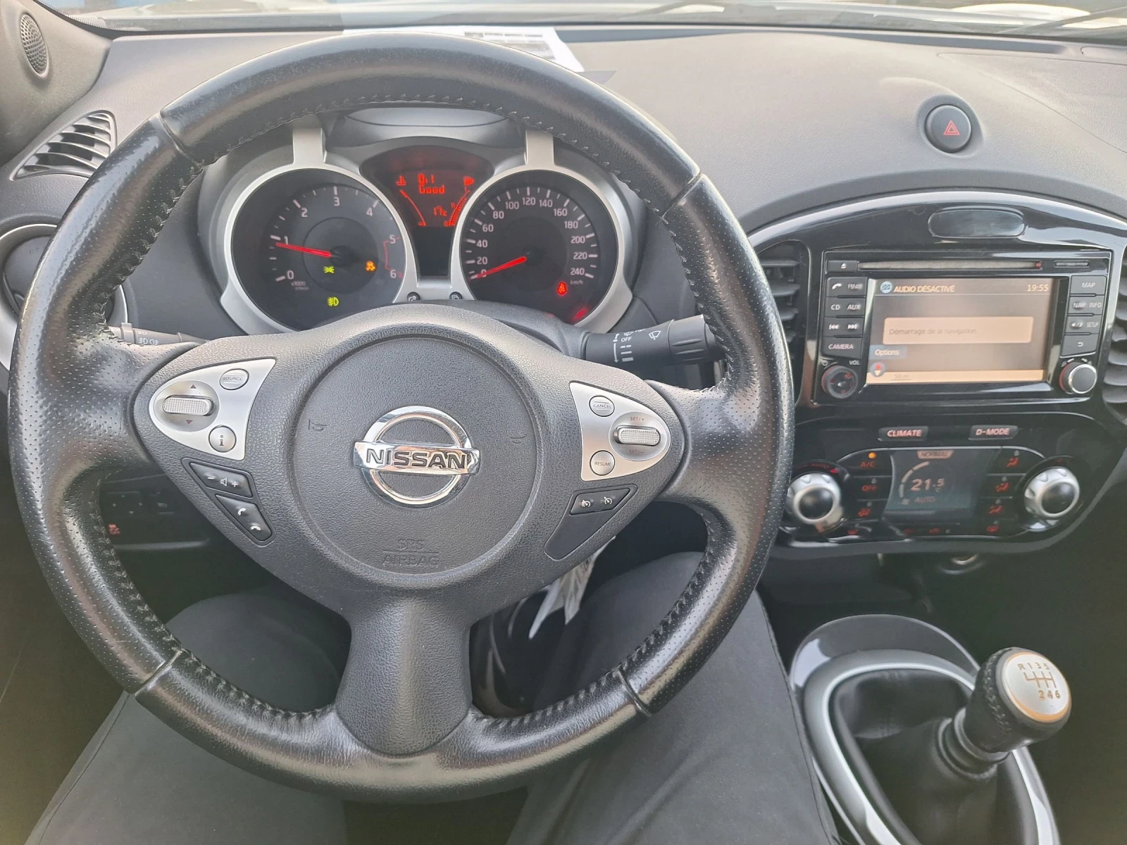 Nissan Juke 1.5DCI, снимка 9 - Автомобили и джипове - 54596488
