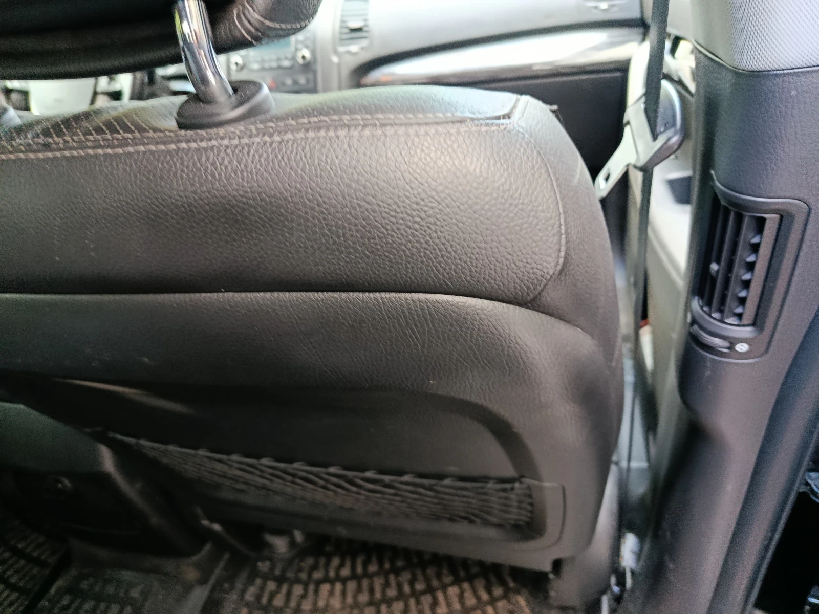 Kia Sorento 2.2 CRDI, снимка 8 - Автомобили и джипове - 54691280
