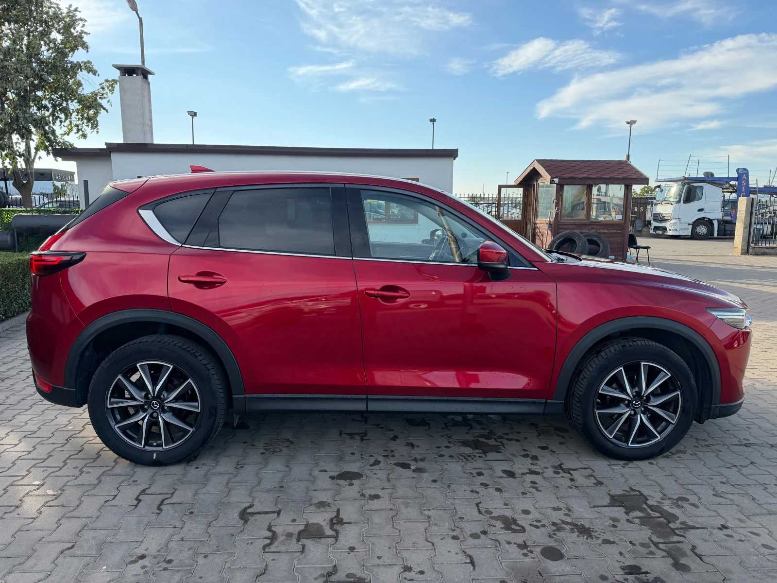 Mazda CX-5 2.2D AWD AVTOMAT/NAVI/KOJA EURO 6, снимка 5 - Автомобили и джипове - 56315906