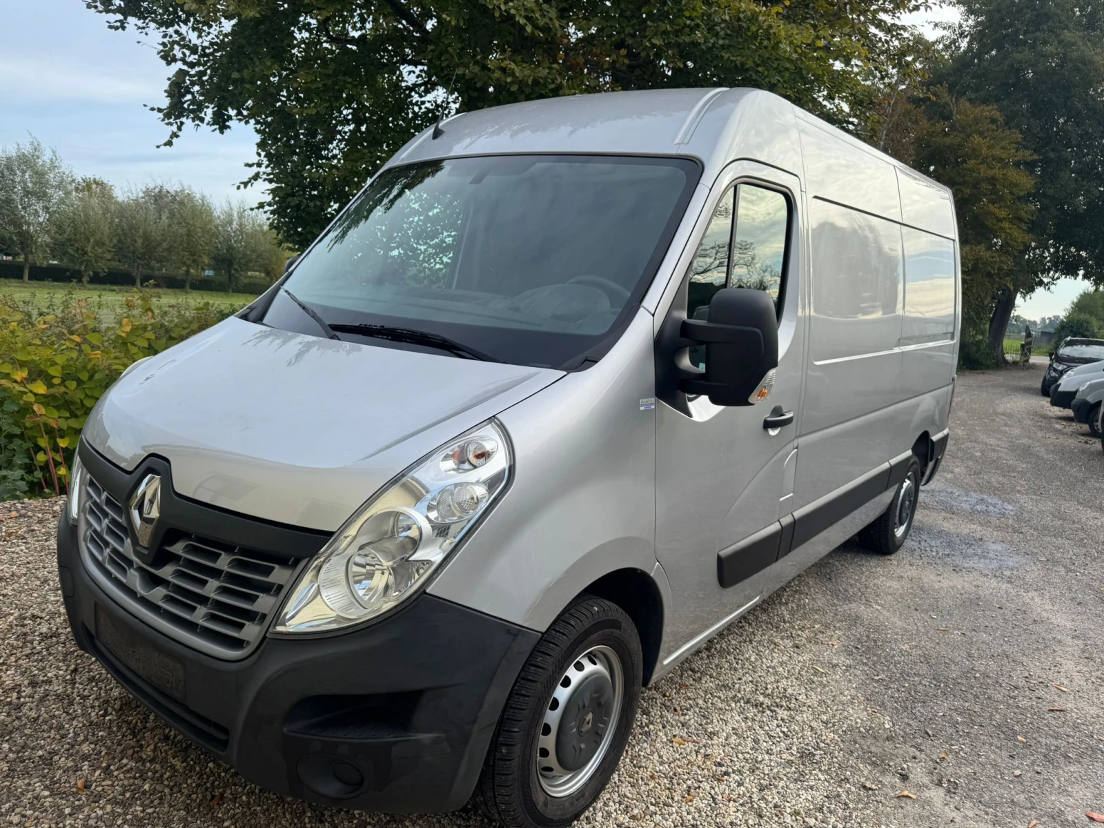 Renault Master 2.3 N1 - изображение 2