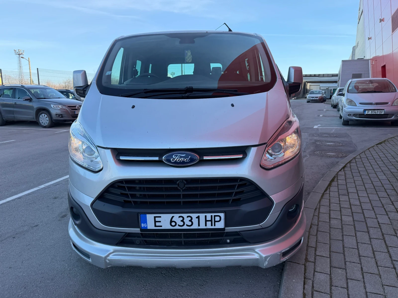 Ford Tourneo CUSTOM* 2.2D* 9места* БАРТЕР, снимка 3 - Бусове и автобуси - 53820177