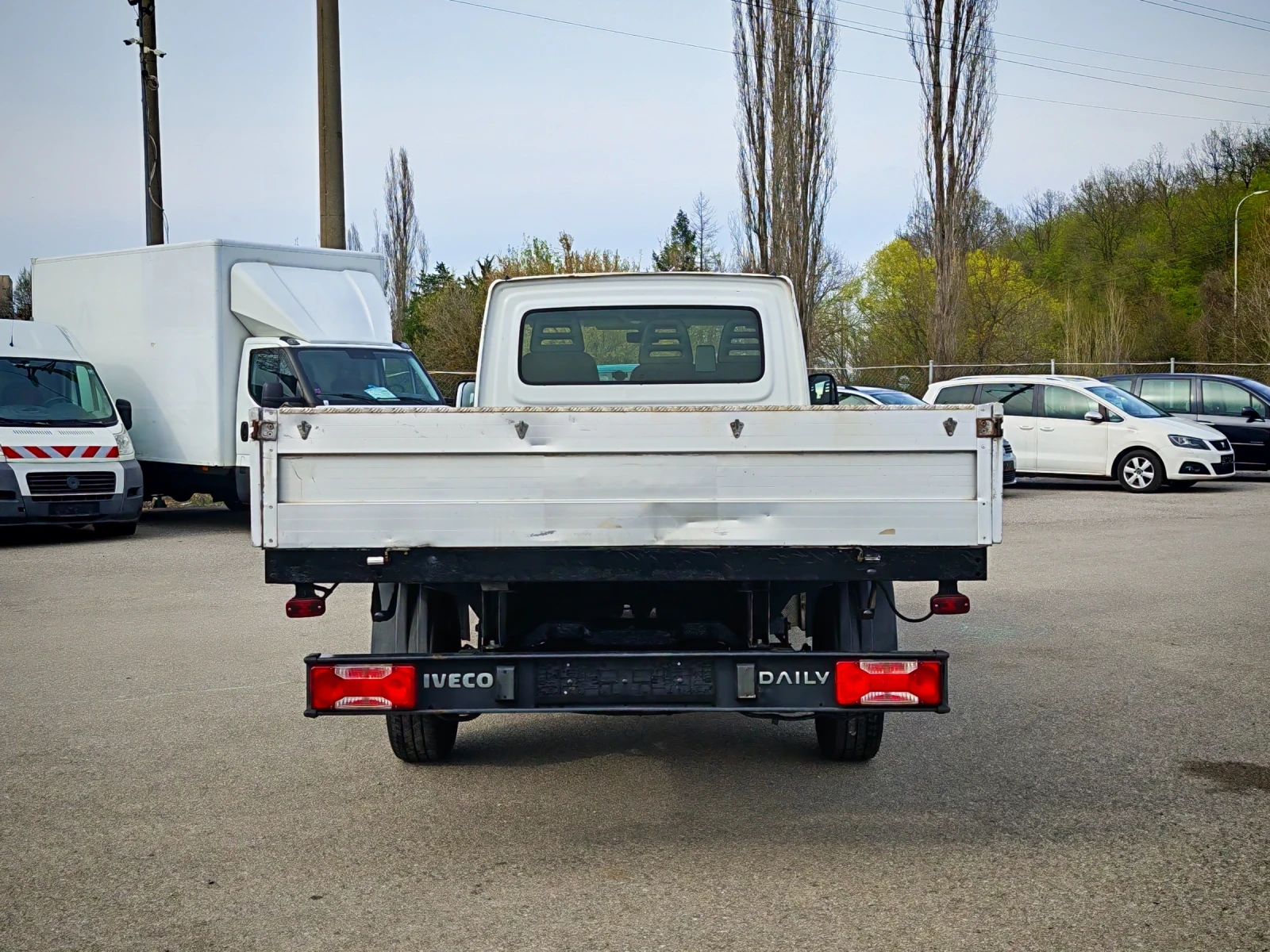 Iveco Daily 35s13 КЛИМАТИК, снимка 4 - Бусове и автобуси - 54184548