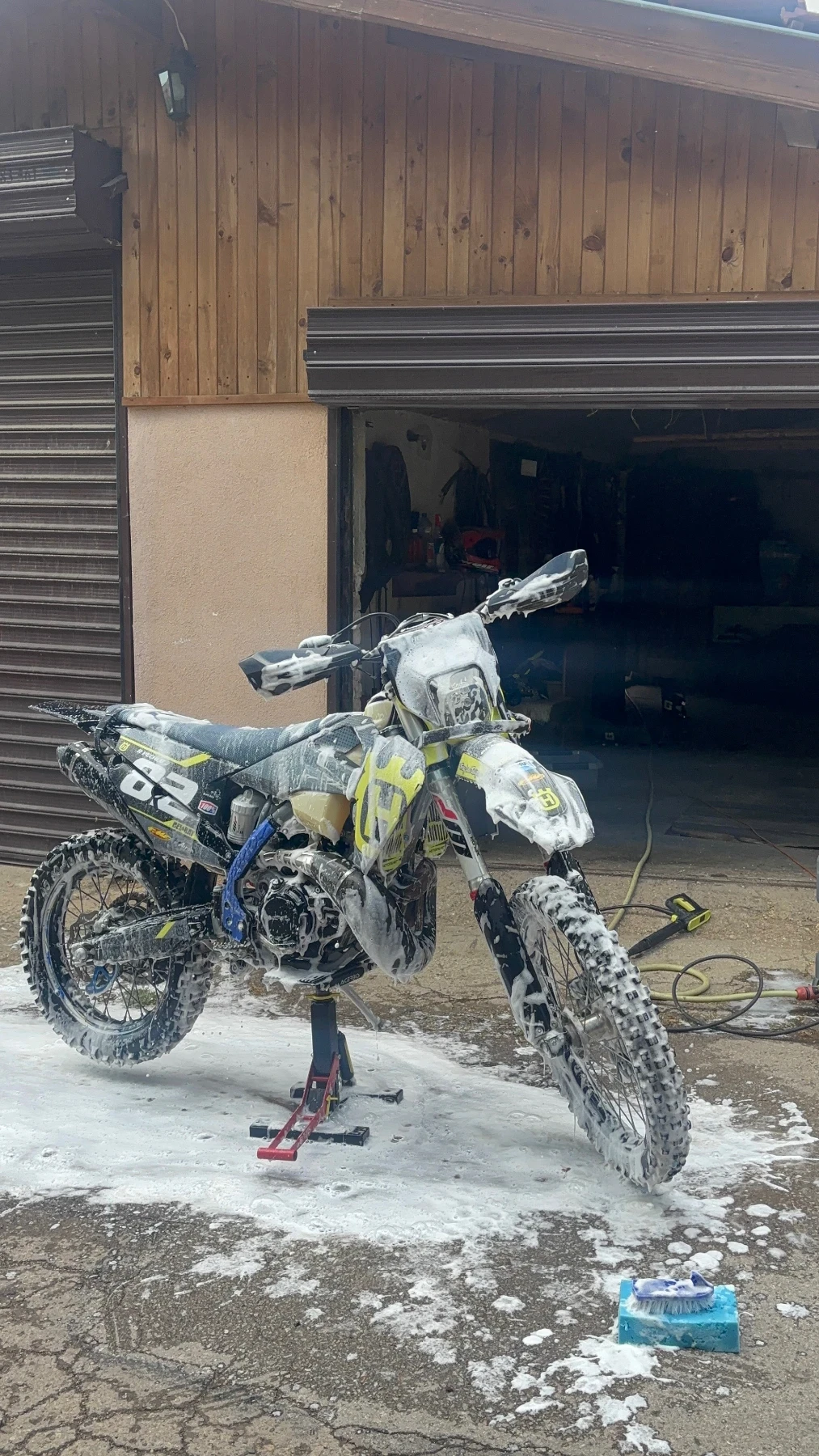 Husqvarna TE, снимка 5 - Мотоциклети и мототехника - 56180581