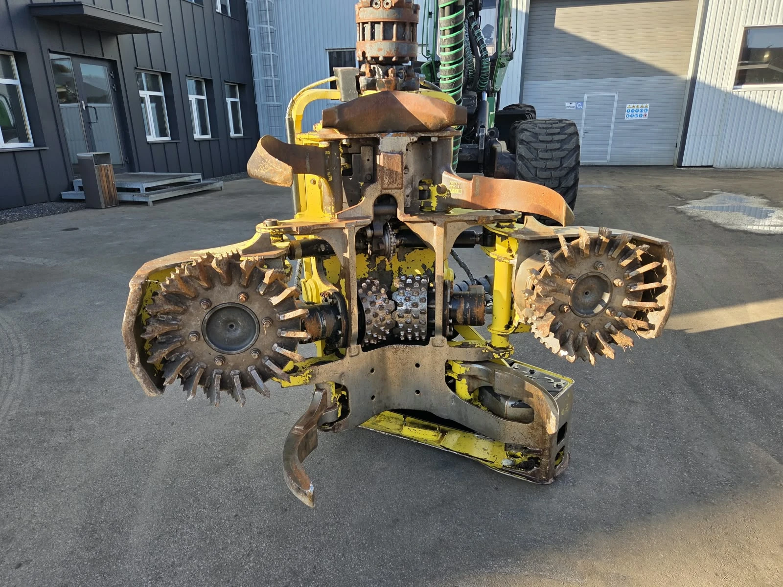 �������������� ������ ������ �� ���������� John Deere 1470E IT4 | Mobile.bg � ����������� 6