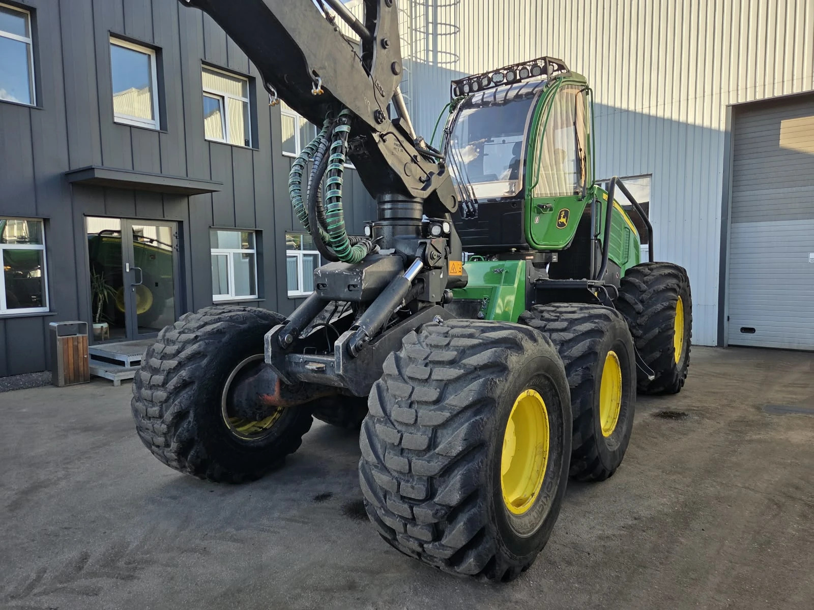 �������������� ������ ������ �� ���������� John Deere 1470E IT4 | Mobile.bg � ����������� 2