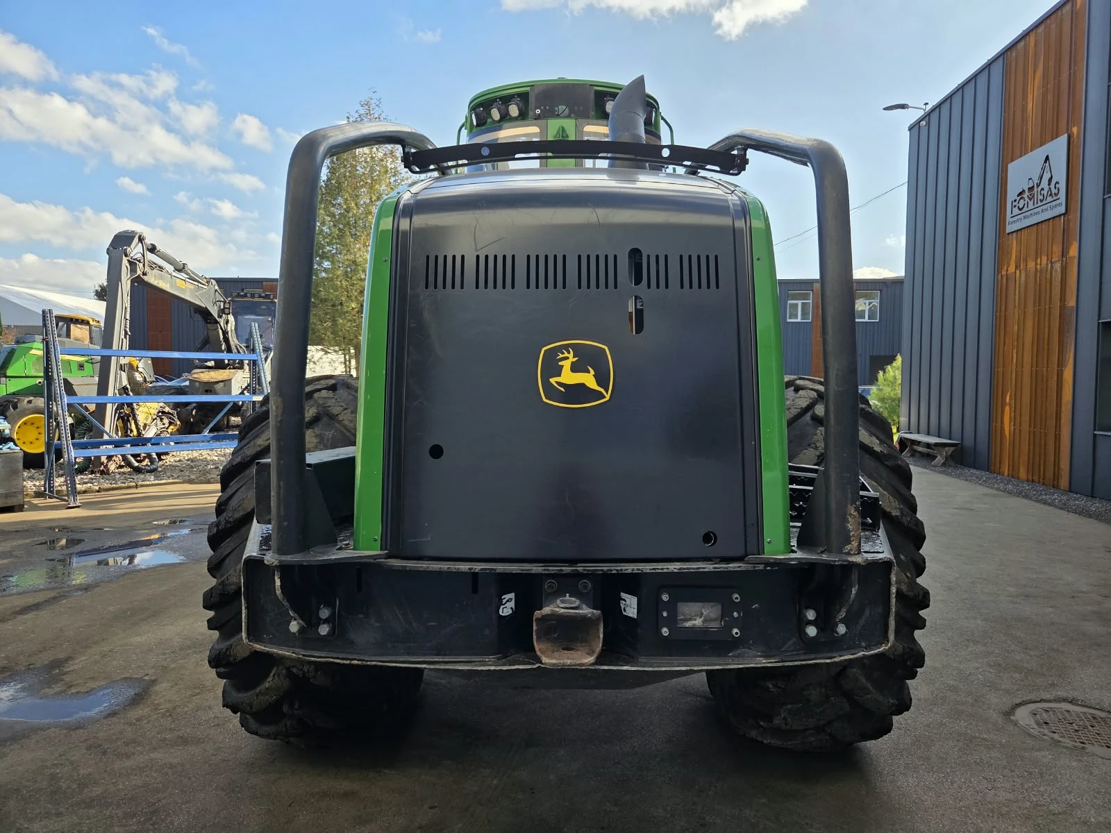 �������������� ������ ������ �� ���������� John Deere 1470E IT4 | Mobile.bg � ����������� 13