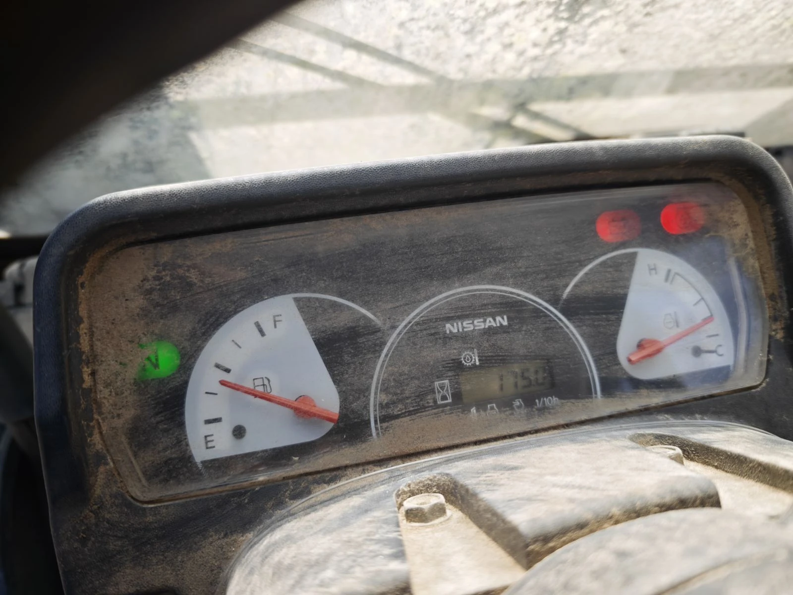������� Nissan 1500�� ������� | Mobile.bg � ����������� 3