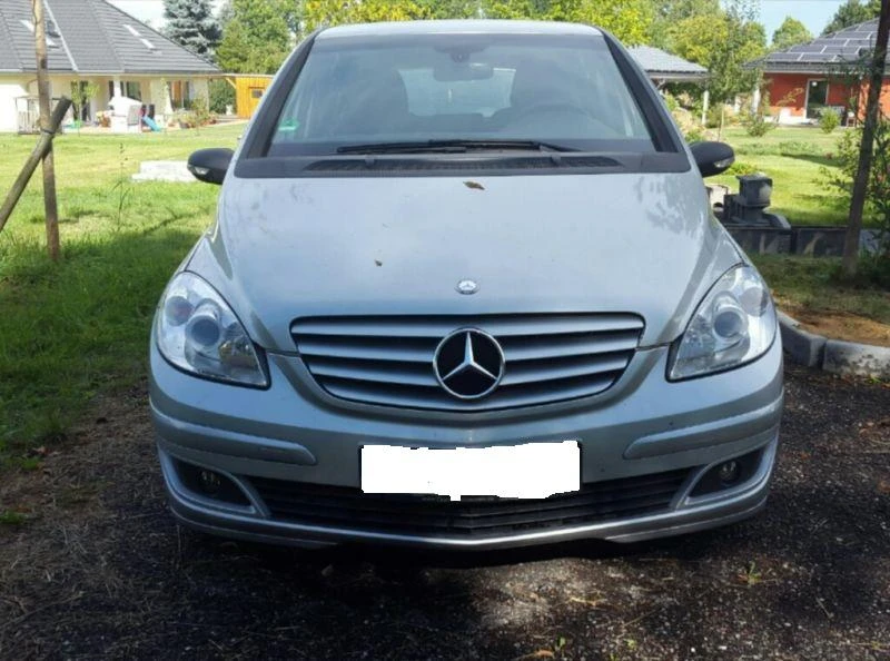 Окачване за Mercedes-Benz B 150, снимка 1 - Части - 49502401