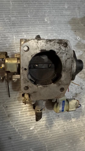 Дроселова Клапа за Honda Civic -  136800-0520, снимка 2 - Части - 52831878