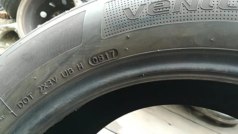 Гуми Летни 235/60R18, снимка 10 - Гуми и джанти - 25464459