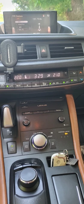 Lexus CT 200h ГАЗ, снимка 7