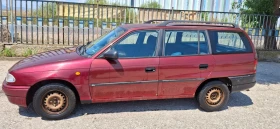 Opel Astra 1.4i, снимка 3