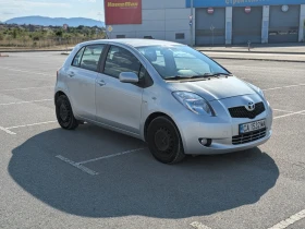 Toyota Yaris, снимка 2