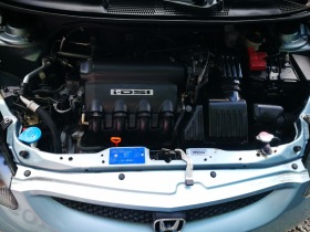 Honda Jazz 1.2i SE, снимка 16 - Автомобили и джипове - 45877088