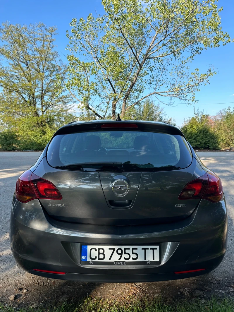 Opel Astra COSMO EDITION 1.7CDTI, снимка 3 - Автомобили и джипове - 47323548