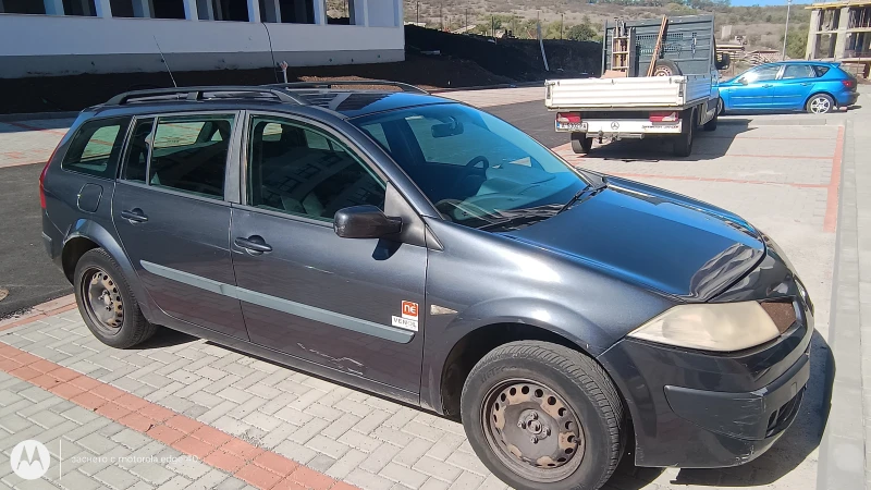 Renault Megane, снимка 2 - Автомобили и джипове - 47513537