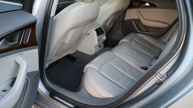 Audi A6 3.0TDI 245К.С. QUATTRO ДИСТРОНИК КОЖА Line Assist, снимка 9 - Автомобили и джипове - 52003544