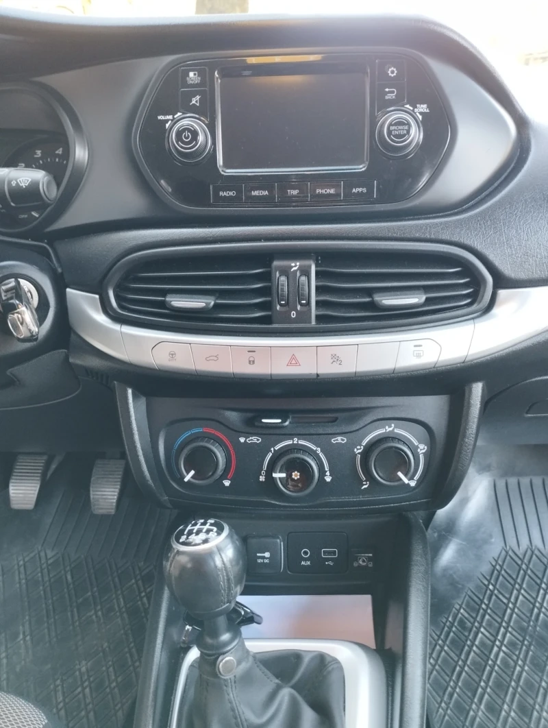 Fiat Tipo, снимка 10 - Автомобили и джипове - 53279580