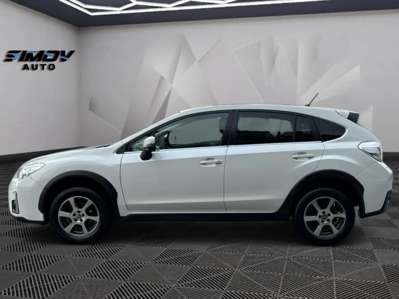 Subaru XV 2.0i 150KС. 4Х4 FACELIFT АВТОМАТИК НАВИГАЦИЯ КАМЕР, снимка 6 - Автомобили и джипове - 53394164