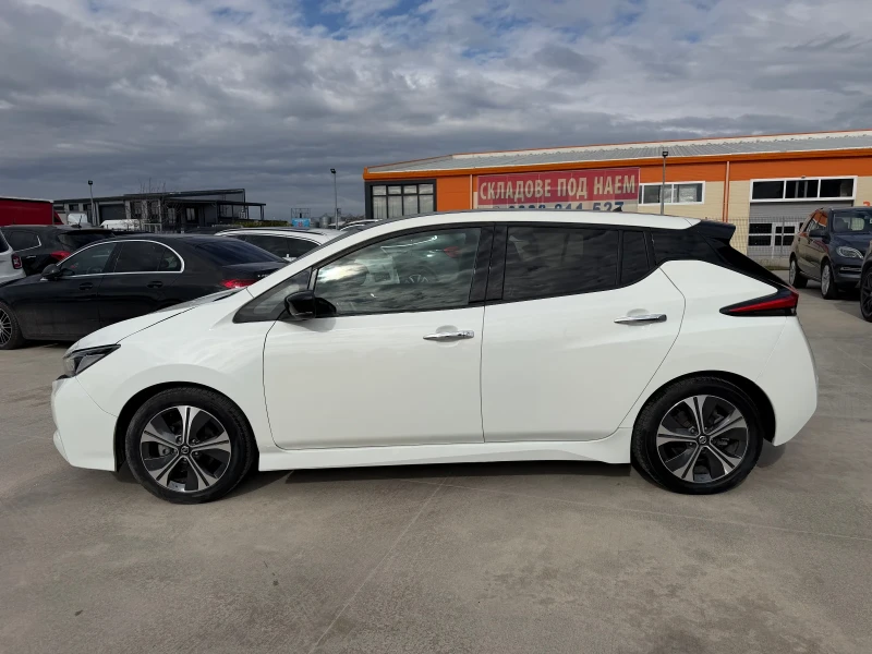 Nissan Leaf  * НОВ* ТОП* , снимка 4 - Автомобили и джипове - 53496319