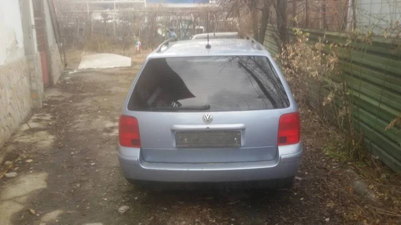 VW Passat 4x4, снимка 1 - Автомобили и джипове - 30509683