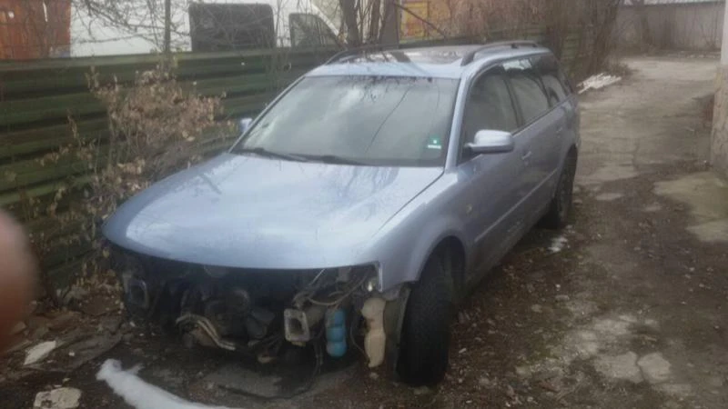 VW Passat 4x4, снимка 4 - Автомобили и джипове - 30509683