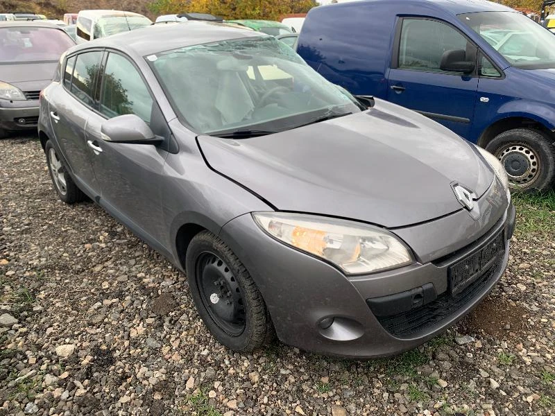 Renault Megane III,1.5dCI,110кс.K9KJ8, снимка 1 - Автомобили и джипове - 26996486