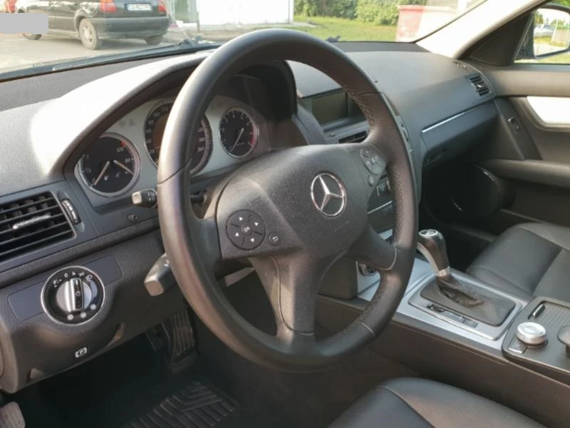 Mercedes-Benz C 280    4 matic, 7Gtronic - изображение 6